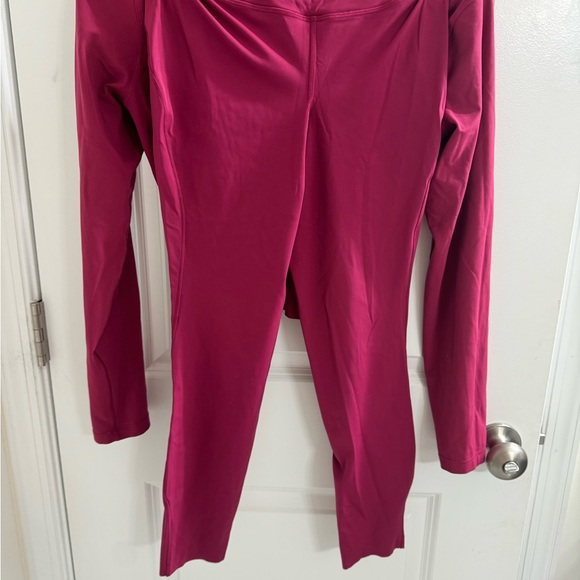 Lululemon matching set base pace and align long sleeve - Picture 4 of 7